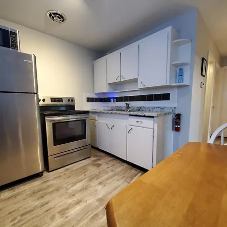 Modern Private 1Br Apt. W/Free Prkg + Fast Wi-Fi Sault Ste. Marie Exterior photo