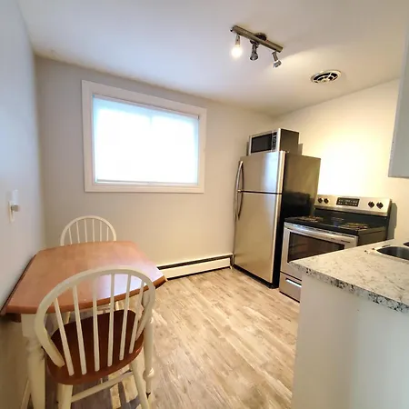Modern Private 1Br Apt. W/Free Prkg + Fast Wi-Fi Sault Ste. Marie Exterior photo