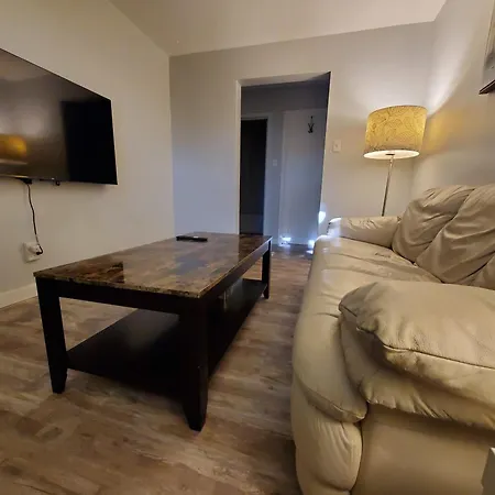 Modern Private 1Br Apt. W/Free Prkg + Fast Wi-Fi Sault Ste. Marie Exterior photo
